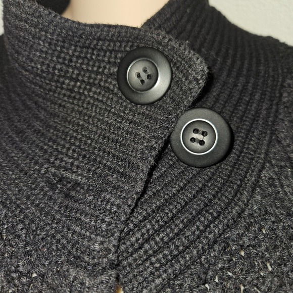 Sonoma Life Style Black Short Sleeve Cable Knit Button Front Cardigan Sweater - Picture 3 of 5